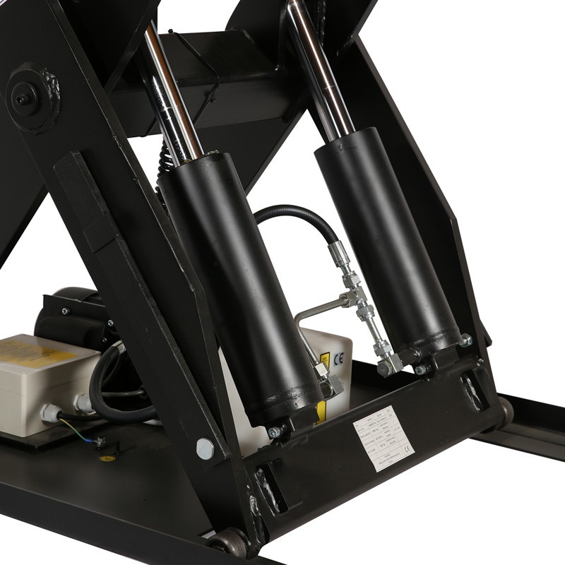 Zoom sobre las bombas hidráulicas de la mesa elevadora eléctrica 2000kg 220V