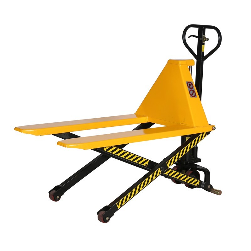 Vista trasera de la transpaleta de gran elevación 1000kg ancha 680 mm