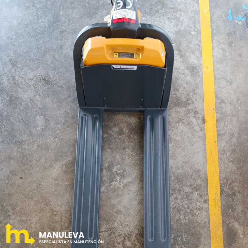 Vista superior de las horquillas de la transpaleta eléctrica Batería litio 40 Ah