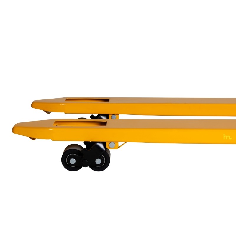 Zoom sobre las horquillas media-altas de la Transpaleta manual 2000 kg 2000 mm