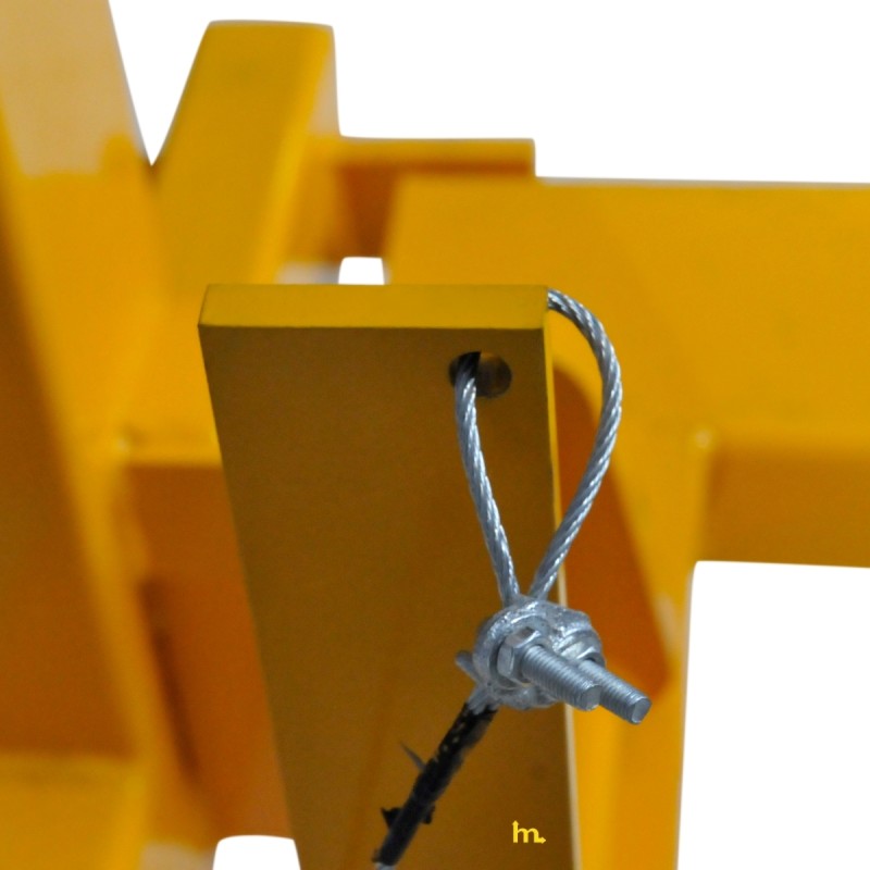 Zoom sul detalle di seguridad del Manipulador di fusti per carrello elevatore 400kg