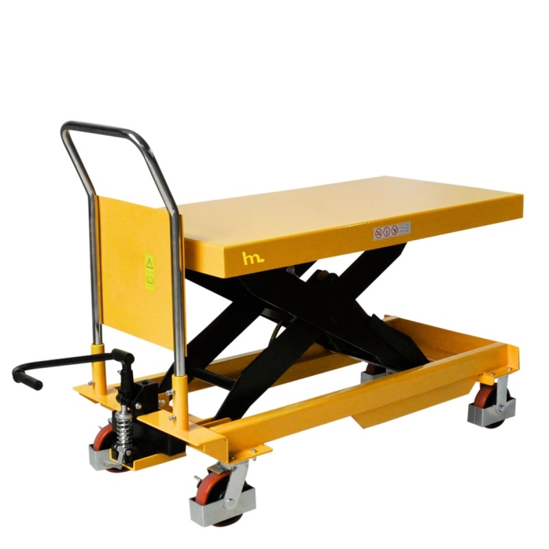 Vista trasera de la Mesa elevadora 1500 kg - plataforma: 1220x610 mm a media altura