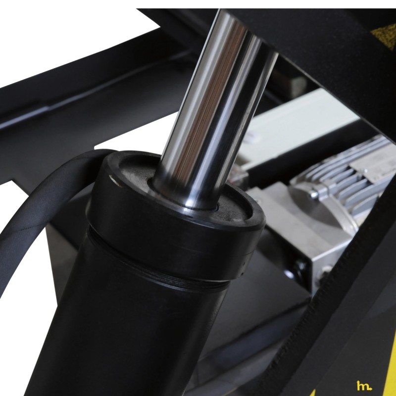 Zoom al cilindro de la Mesa elevadora 2500 kg / plataforma: 1450x815 mm