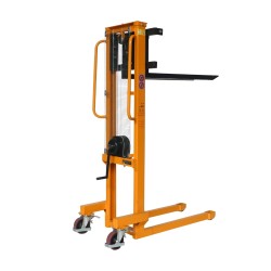 Vista del apilador manual con manivela 500 kg – Horquillas regulables - Elevación 1500 mm