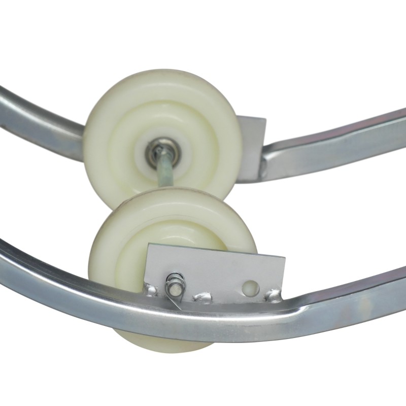 Vista de las ruedas de la carretilla basculante portabidones - 170kg