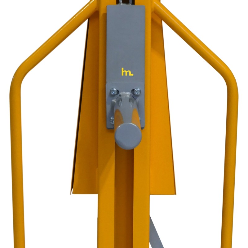 Vista frontal del manipulador de bobinas para apilador puesto de trabajo